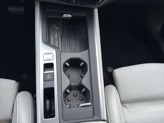 Passat Variant BUISNESS 2.0 TDI DSG IQ DRIVE MAT