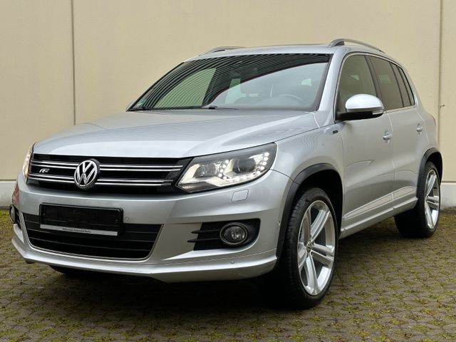 Volkswagen Tiguan 4Motion 2.0 R-Line | Pano | StandH | Kam