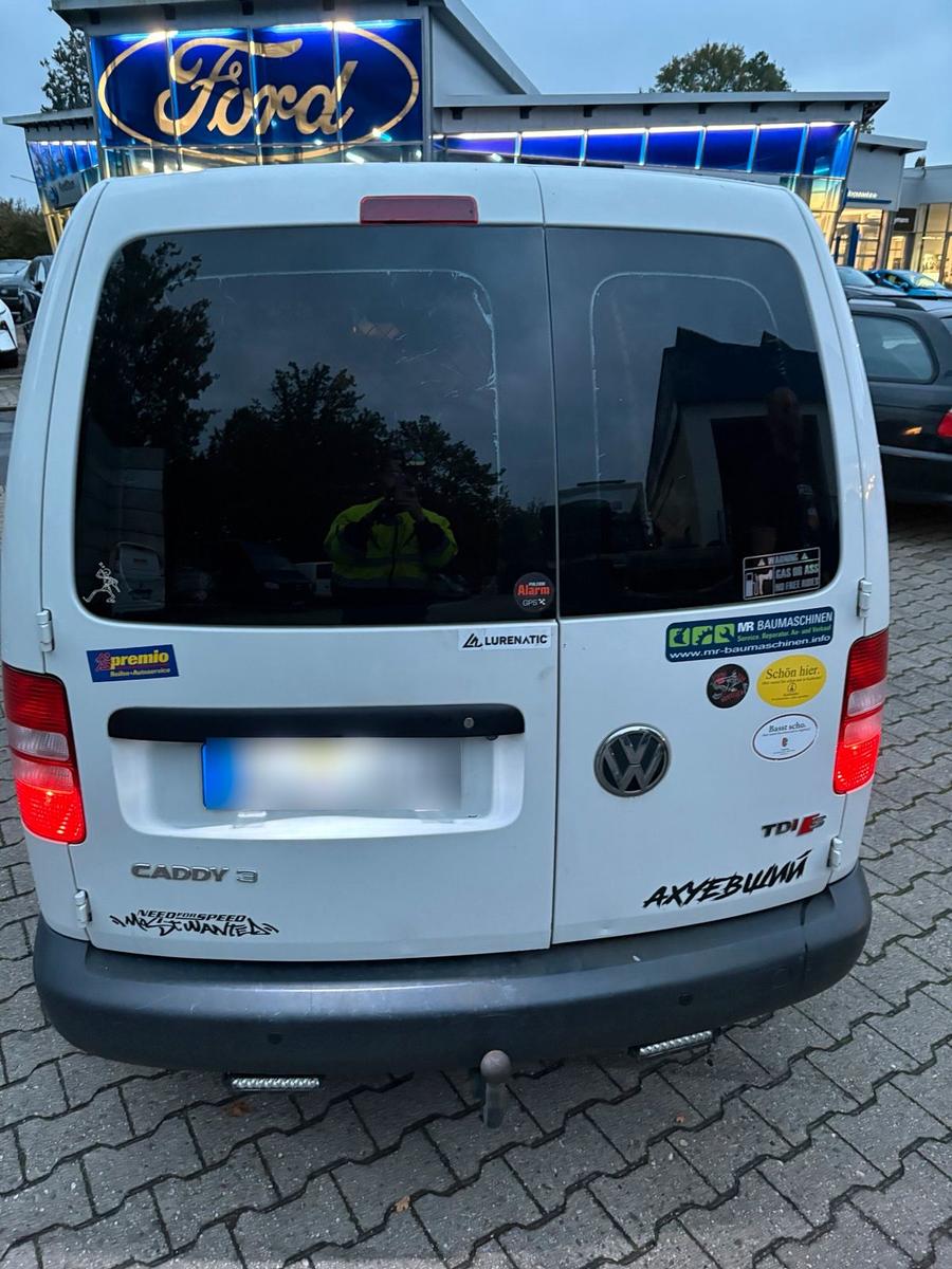 Volkswagen Caddy 2011 — салон