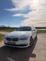 BMW 530d Touring A -Luxury Line - Vollausstattung -
