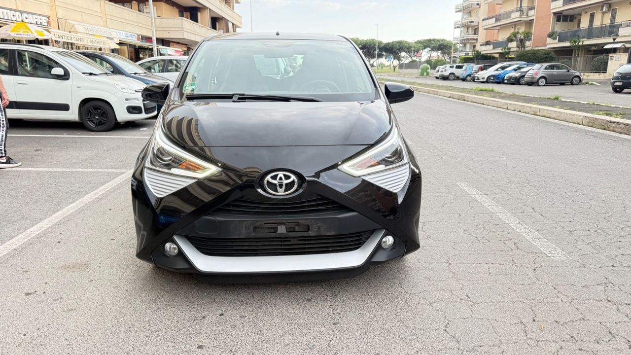 TOYOTA Aygo