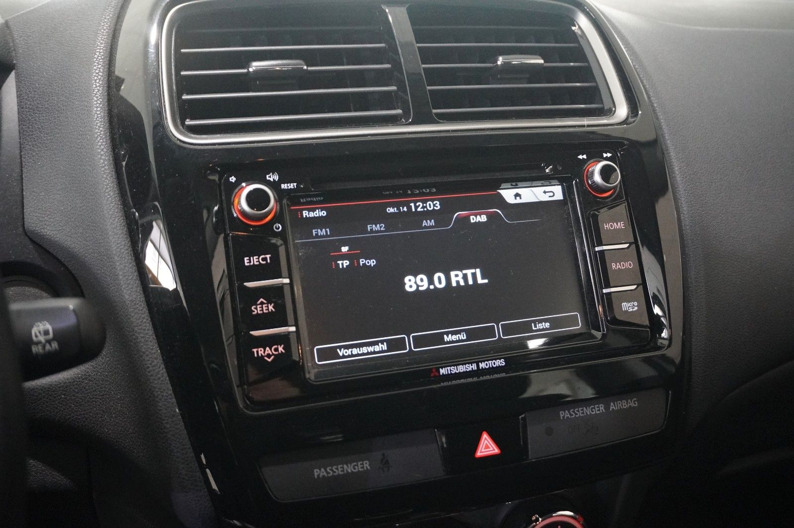 Fahrzeugabbildung Mitsubishi ASX 1.6 EDITION 2WD NAVI/LED/KAMERA/SHZ/TEMP/DAB