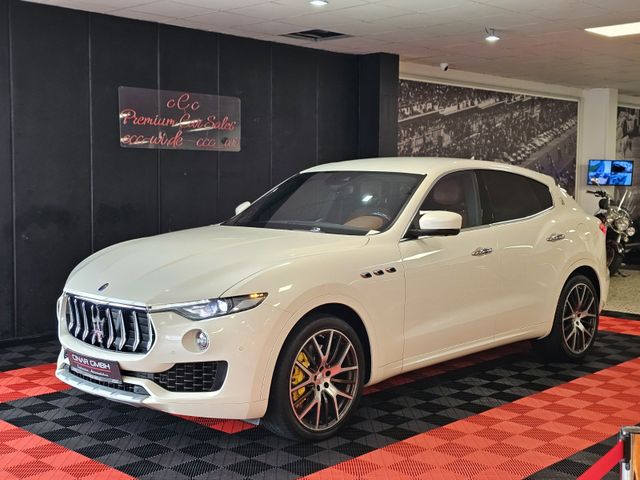 Maserati Levante S Q4 (CARBON/360°CAM/SZ-BELÜFT/LIFT/XENO