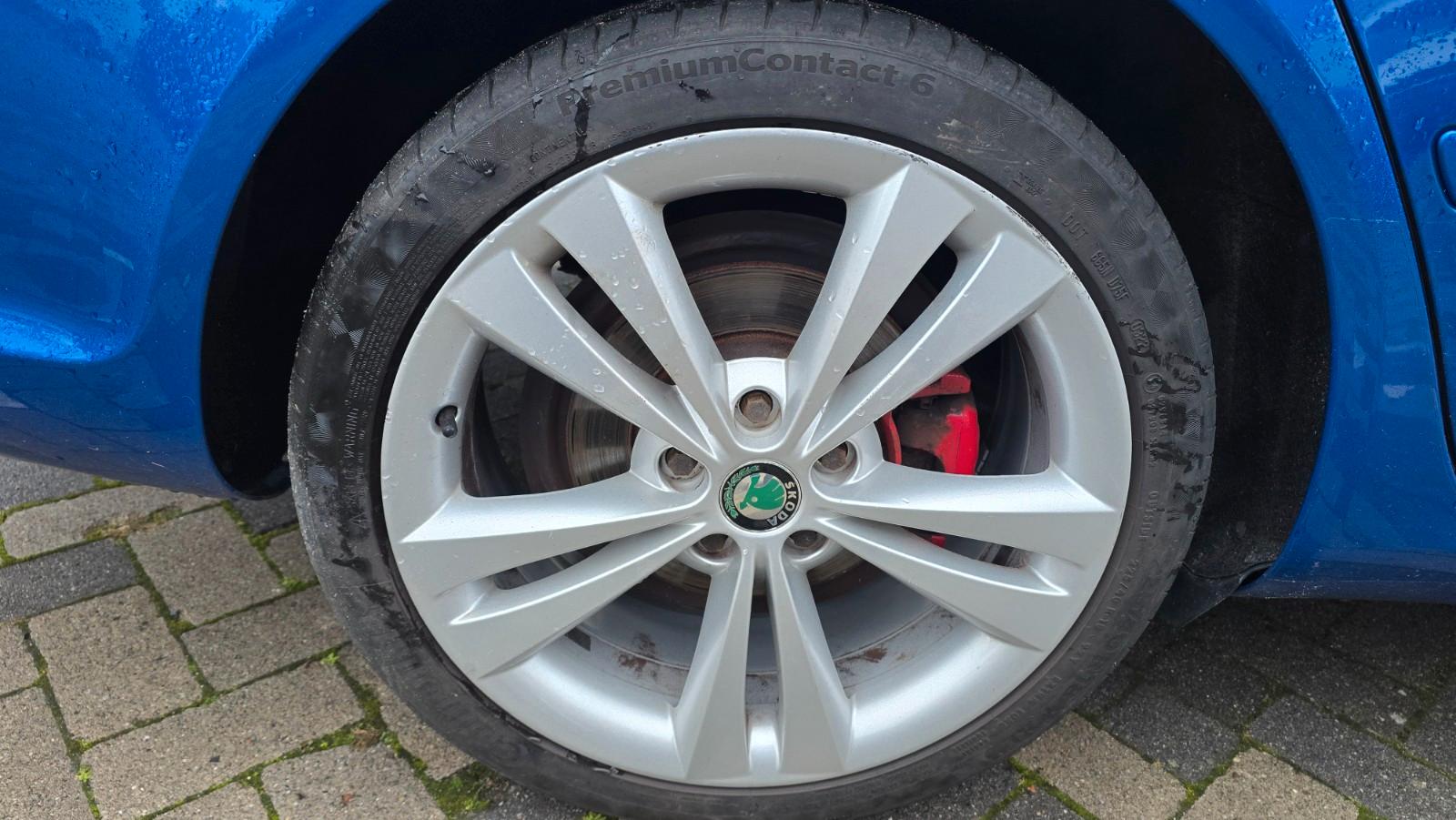 Skoda Octavia 2009 — photo 16