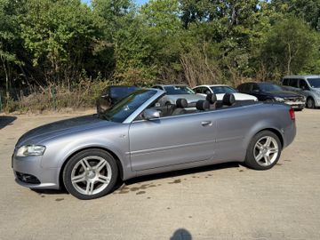 Audi A4 - 4