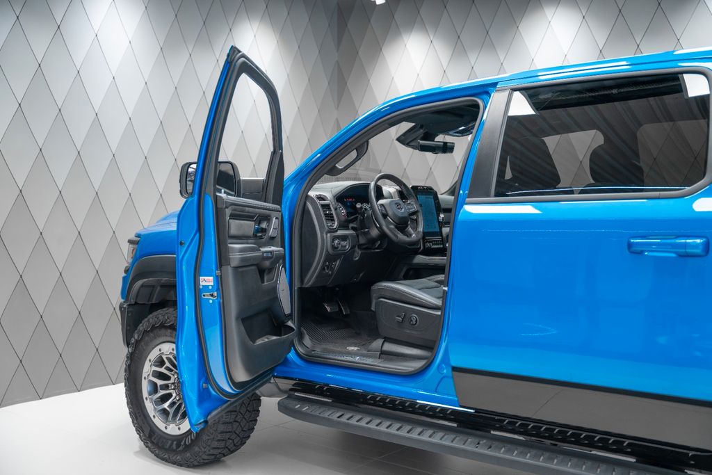 RAM TRX 6,2 HYDRO BLUE 1.HAND - Bild 18