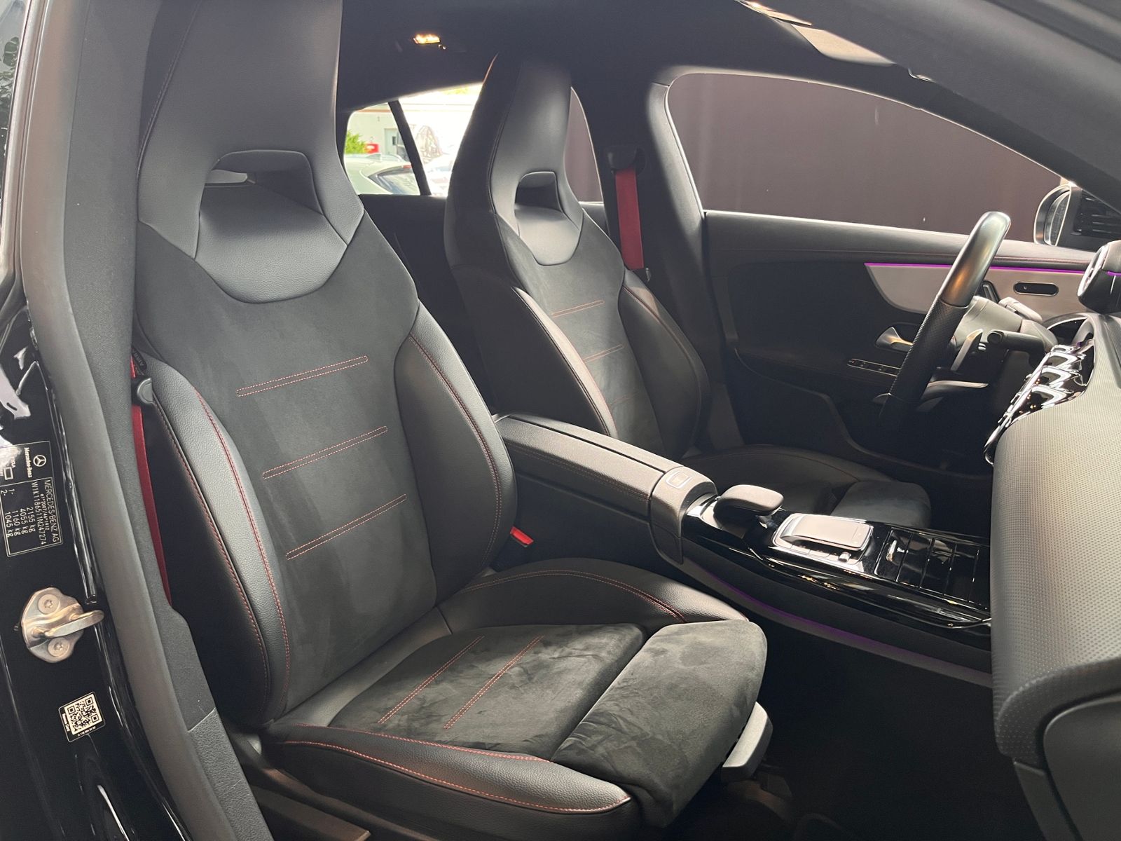 Fahrzeugabbildung Mercedes-Benz CLA -Klasse Shooting Brake 35 AMG 4MAITC 360°