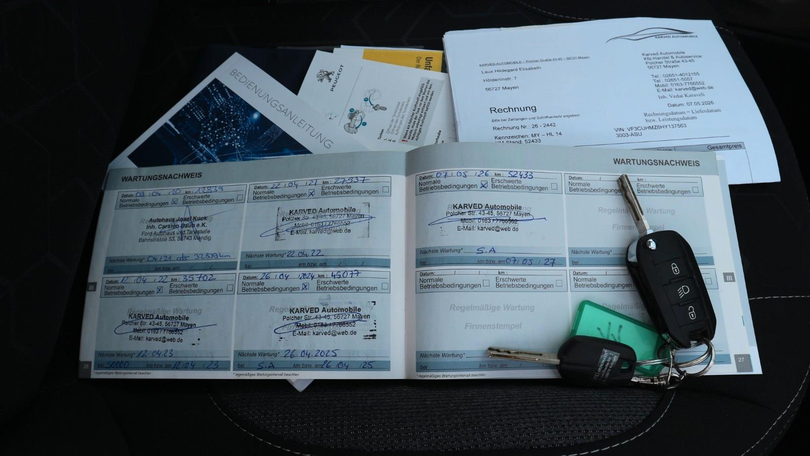 Peugeot 2008 1.2 e-VTi Style Pano.Dach*