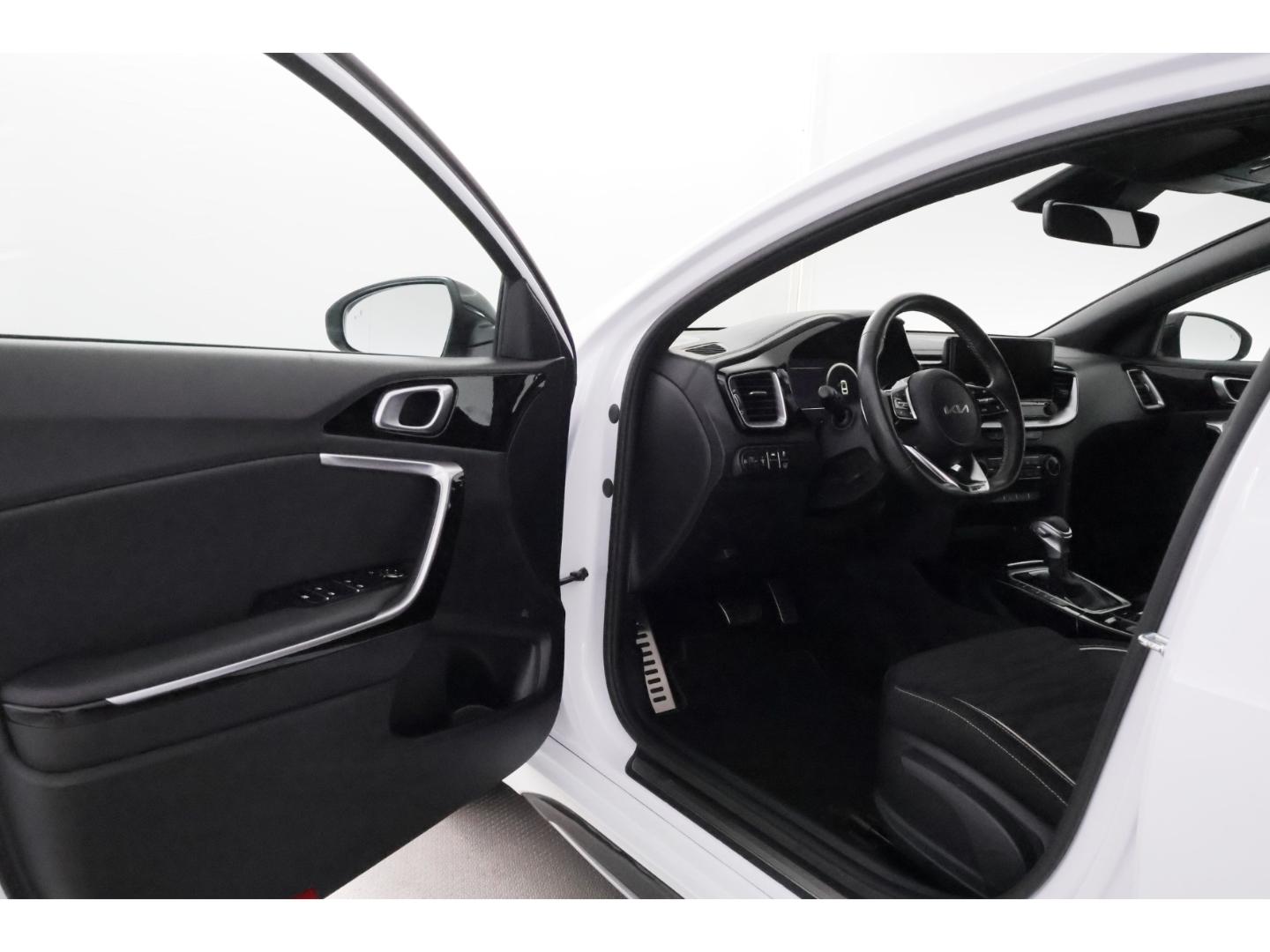 Kia ProCeed 1.5T-GDI Aut.GT-Line+LED+VIRTUAL+KAMERA