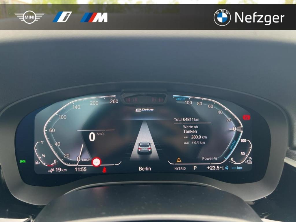 BMW 530 e xDrive Touring M-Sport HUD Pano H/K Laser