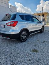 Suzuki S-Cross 1.6 VVT Start&Stop Top gpl - silberne Suzuki Across