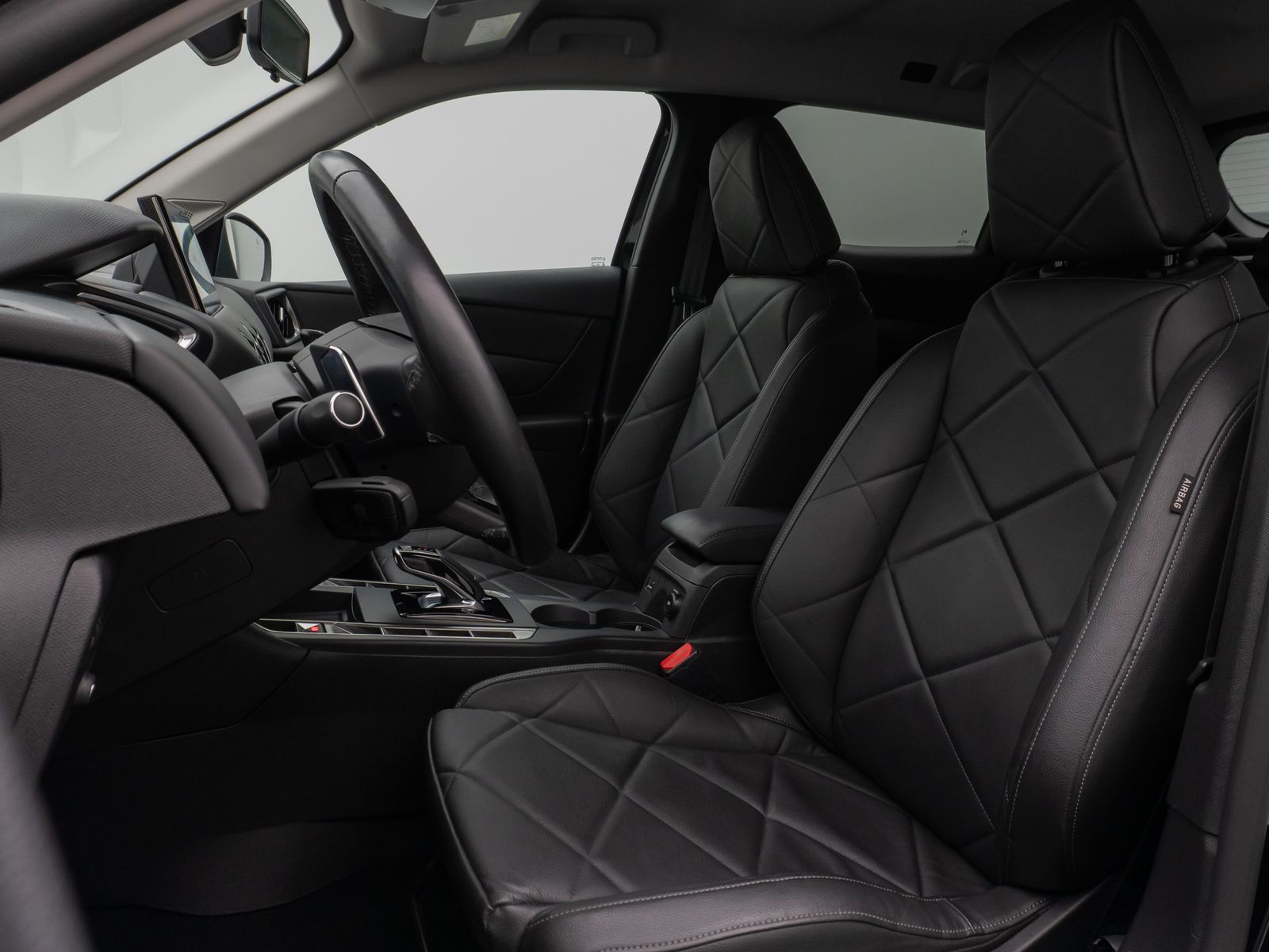 Fahrzeugabbildung DS Automobiles DS3 Crossback Faubourg Kamera Navi Sitzhzg