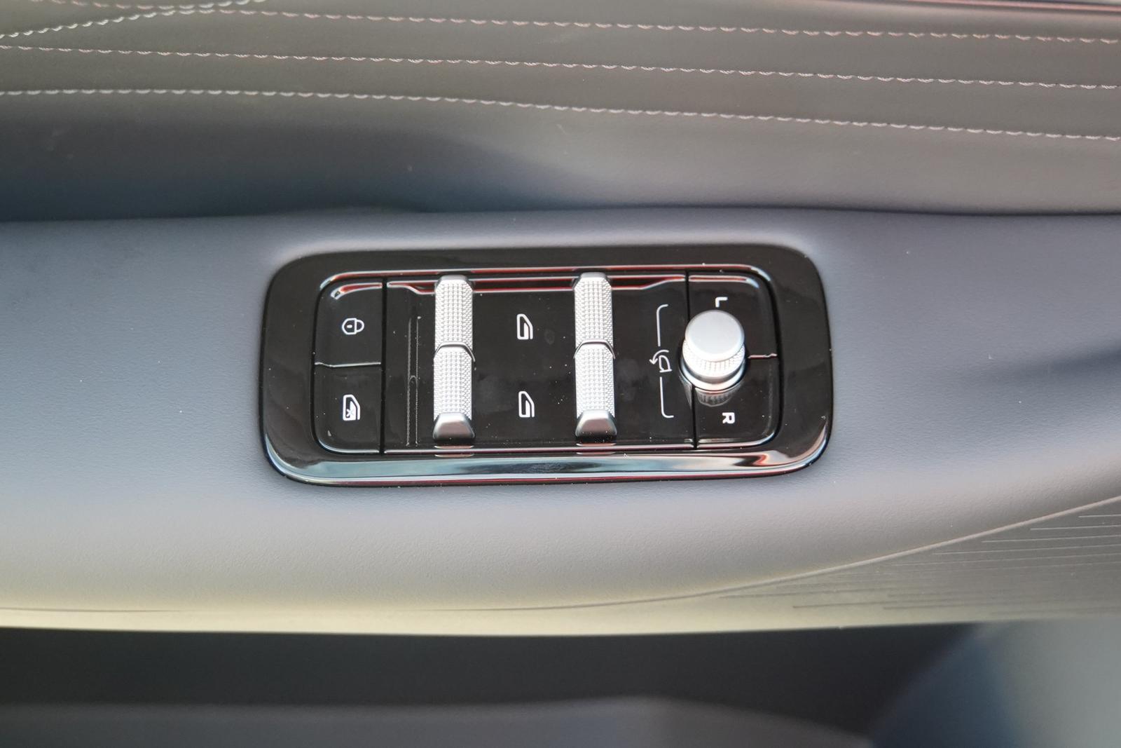 Geely Starray EM-i 1.5 PHEV Pro Aut. LED ACC Navi, миниатюра 29