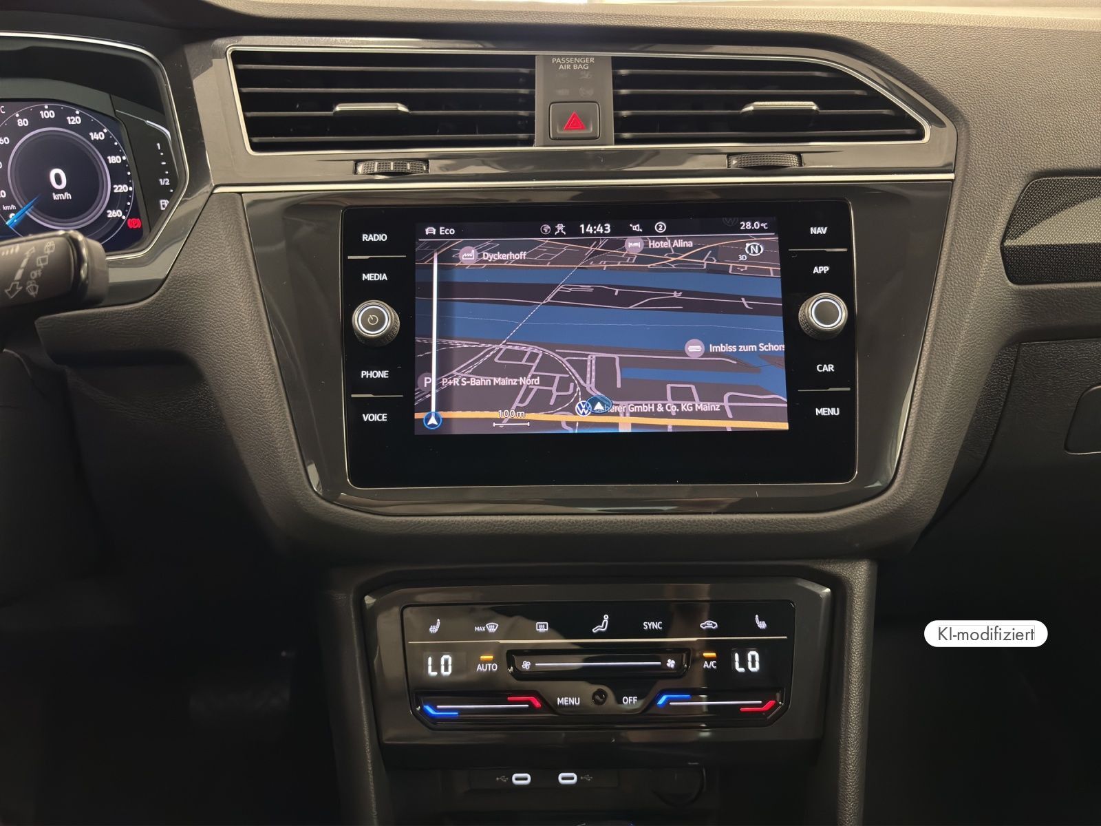 Volkswagen Tiguan - Bild 12