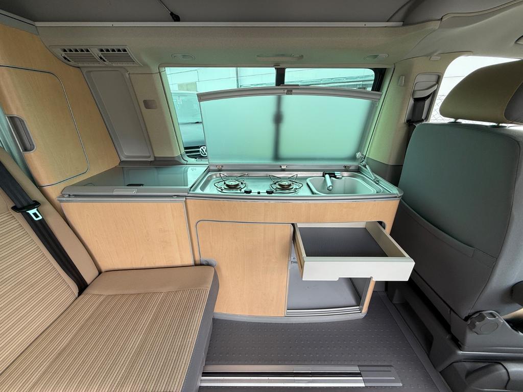 Volkswagen T5 California