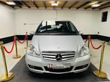 Mercedes-Benz A 180 Avantgarde Facelift - TOP Gepflegt - Mercedes-Benz A-Class: Facelift