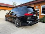 BMW X7 M50i Vollausstattung 1.Hand Top - BMW X7 M50 aus 2020