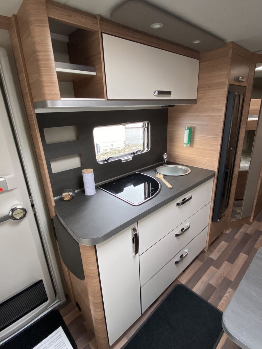 Fahrzeugabbildung Weinsberg CaraOne EDITION HOT 550 QDK