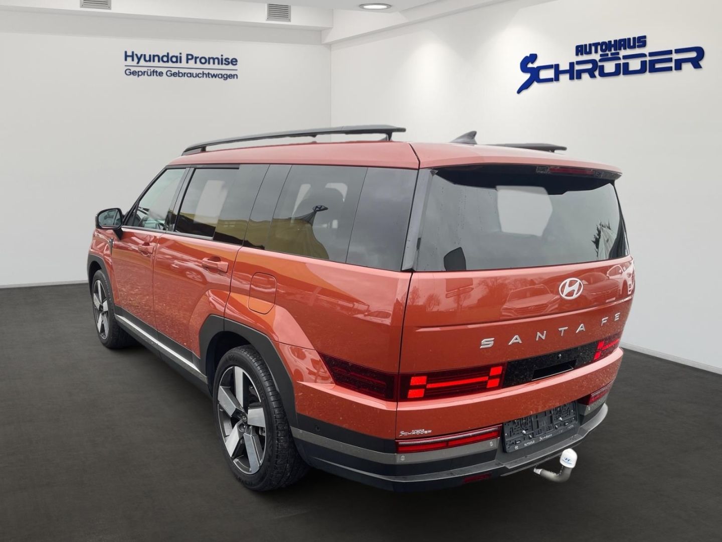 Fahrzeugabbildung Hyundai SANTA FE Hybrid (7-Sitzer) Signature Navi Kamera