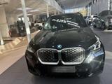 BMW iX1 xDrive30 AKTION:+0,25%DW+MSPORT+HEAD UP+LUXU - BMW iX1 Neuwagen