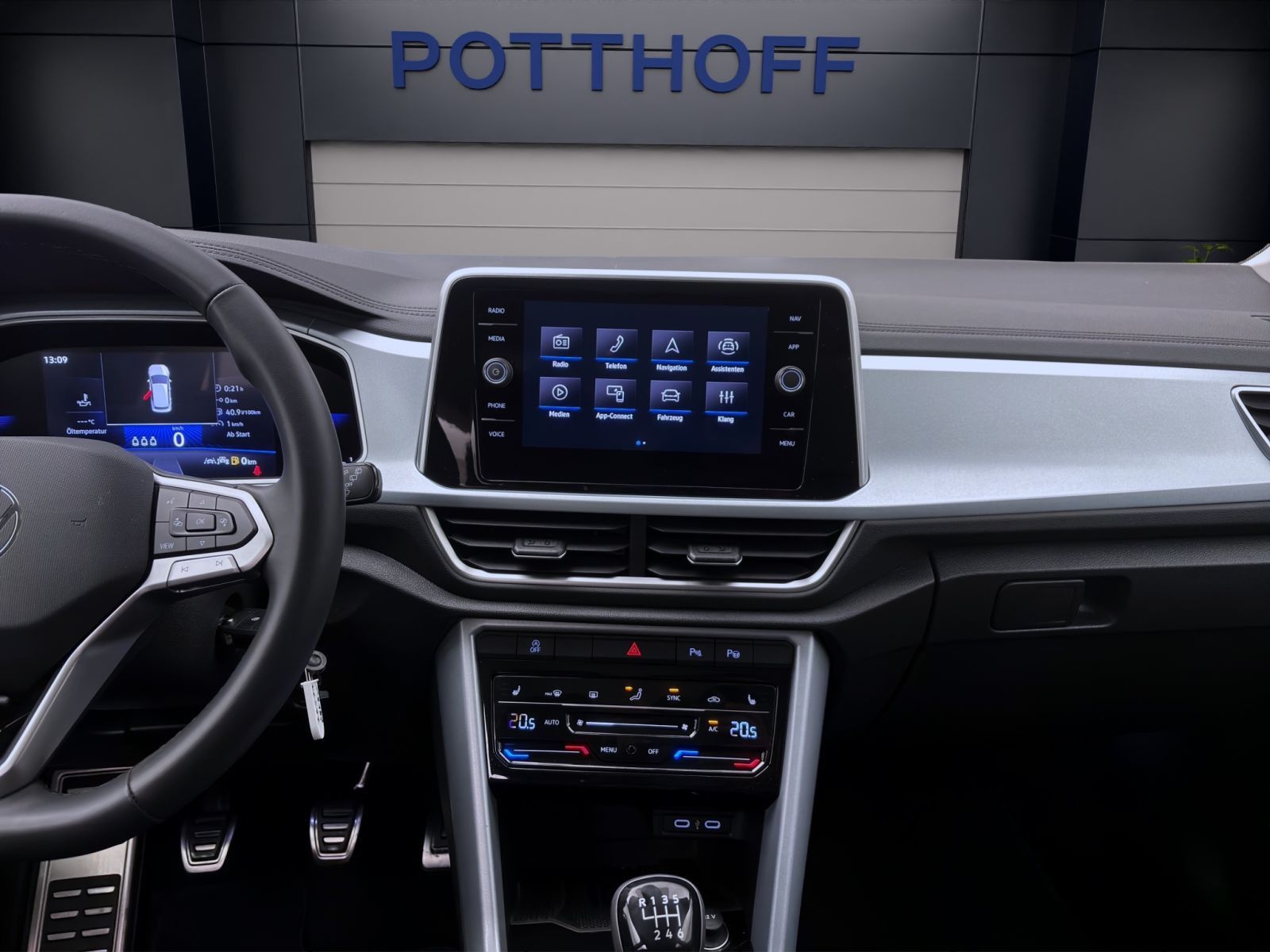 Volkswagen T-Roc - Bild 14