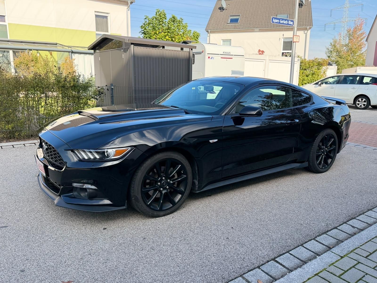 Ford Mustang Fastback 2.3 EcoBoost 310 ch – BVA – Cuir – Caméra – 88 000 km