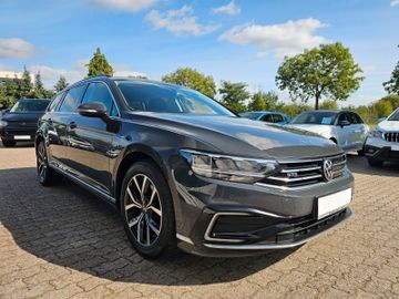 Volkswagen Passat Variant - 7