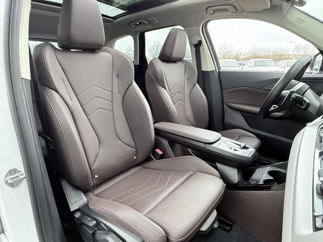 BMW X1 xDrive Panorama Sportsitz AHK adap.LED Drivin foto 10