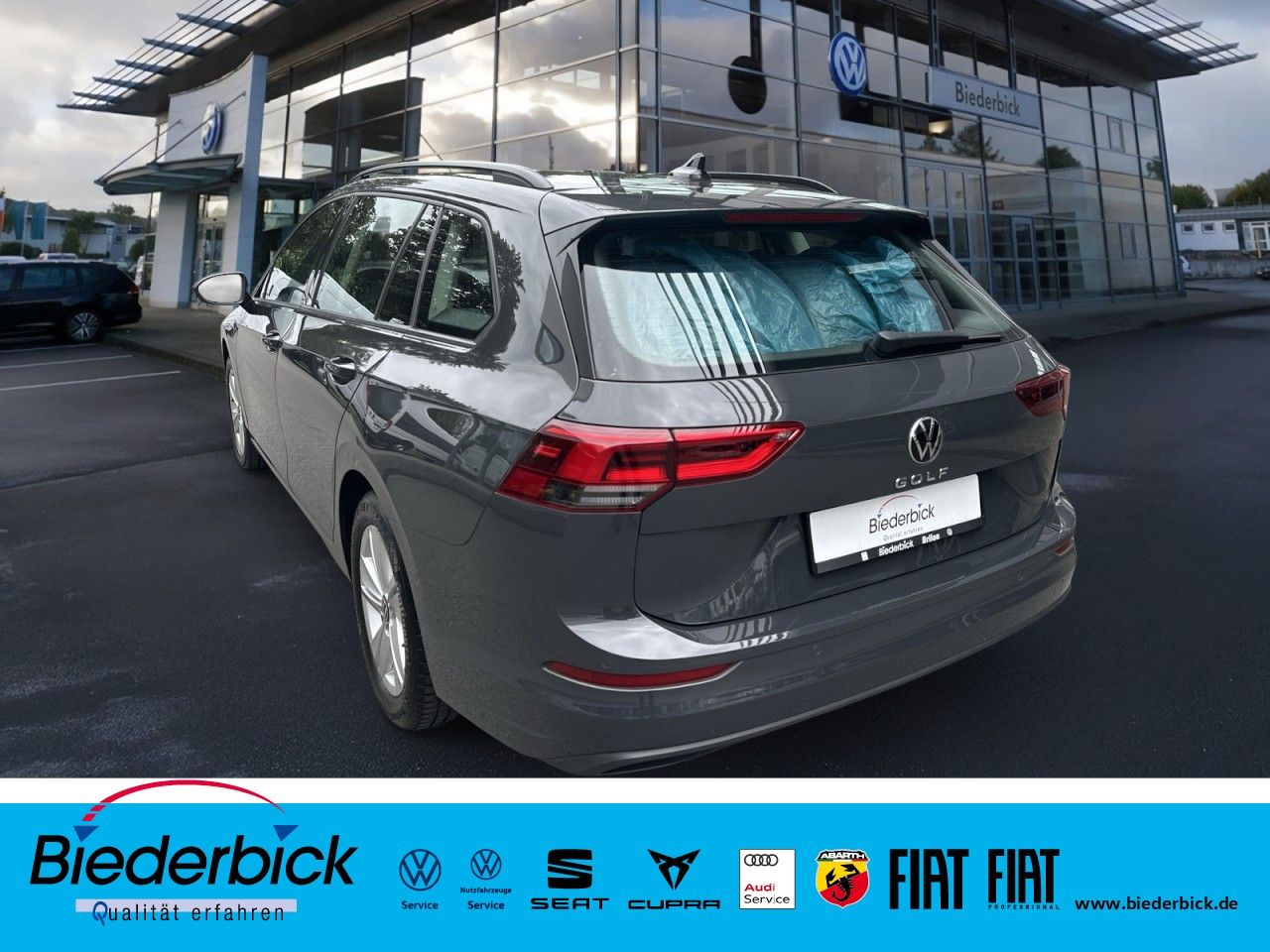 Volkswagen Golf VIII Variant 2.0 TDI Life NAVI LED 16 ALU S