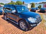 Mitsubishi Pajero 3.2 DI-D Top*XENON*LEDER*AHK*7-SITZER* - Mitsubishi Pajero: Geländewagen