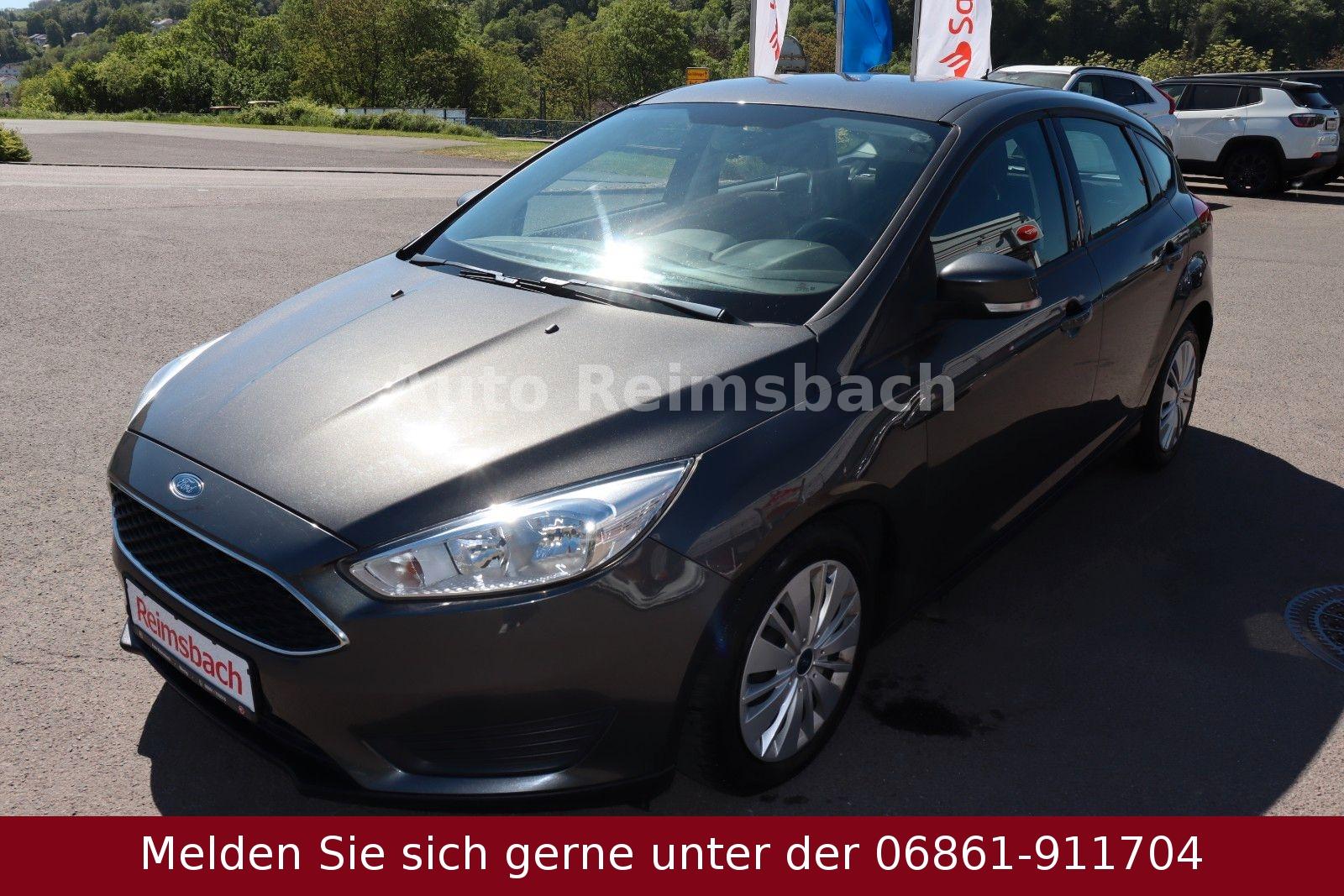 Ford Focus 1,0 EcoBoost Euro6 Titanium