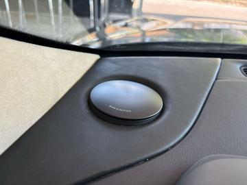 صورة مصغرة 28 لـ 2016 Aston Martin DB11