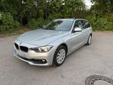 BMW 3er 318d F30 F31 - BMW 3 Series: Kombi, E30