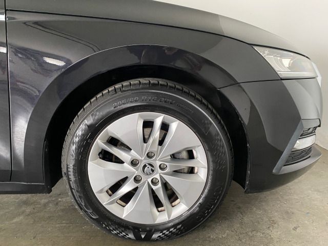 Octavia Combi Ambition 1.5 eTSI DSG NAVI+AHK+SHZ
