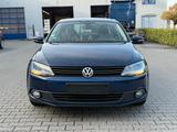 Volkswagen Jetta VI Comfortline BMT Schiebedach* 8-Fach* - Volkswagen Jetta Gebrauchtwagen