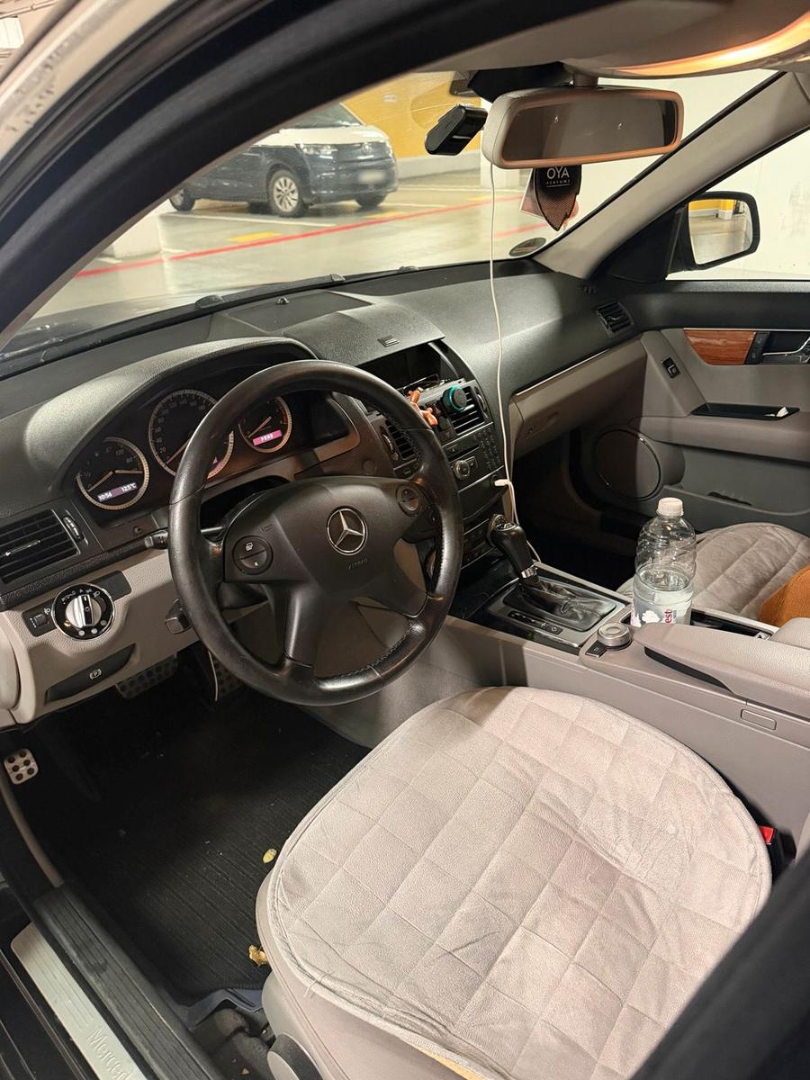 Mercedes-Benz C200 2008 — photo 7
