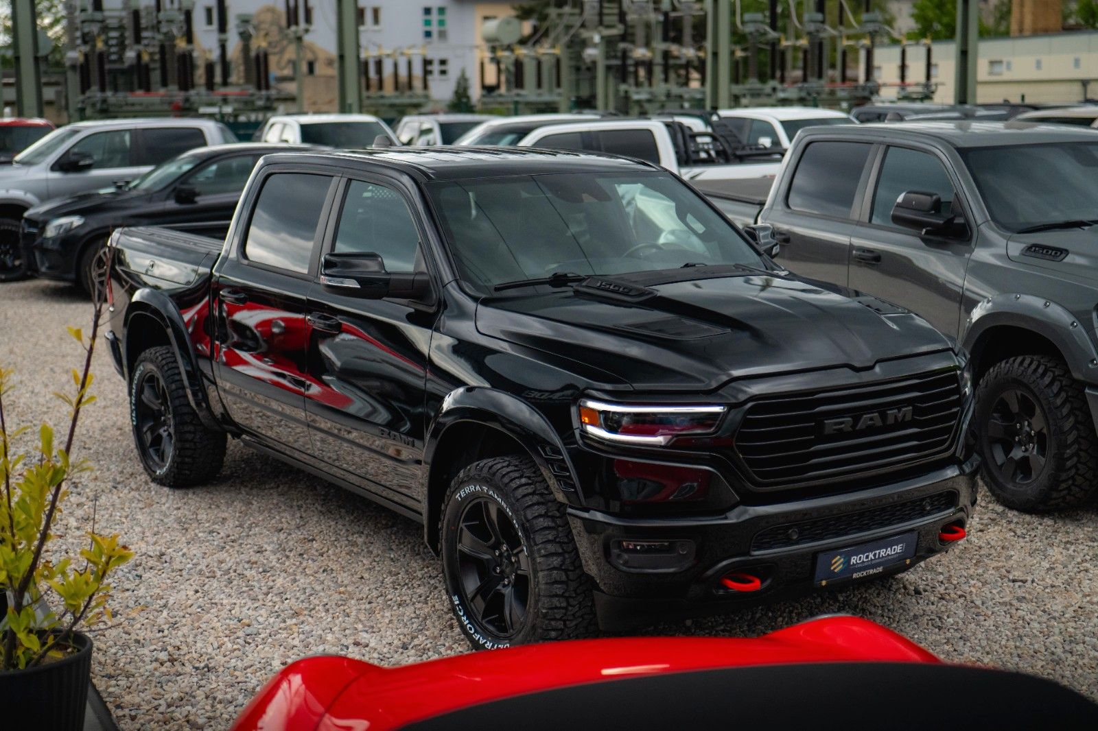 Fahrzeugabbildung Dodge RAM 5.7 V8 HEMI 4x4 LARAMIE RamBox Airmatic 19%