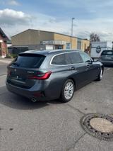 BMW 320e Touring Sport Line mit BMW Garantie 2028 - BMW 320 g20 Gebrauchtwagen