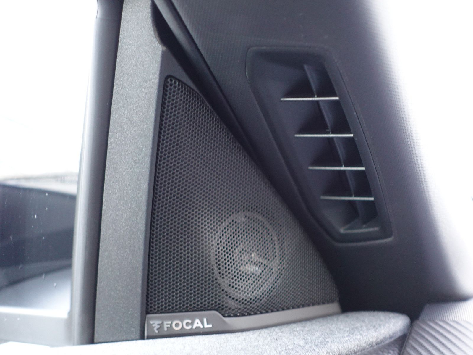 Fahrzeugabbildung Opel Grandland GS,Autom.Navi,Sitzh,Schiebedach,Headup