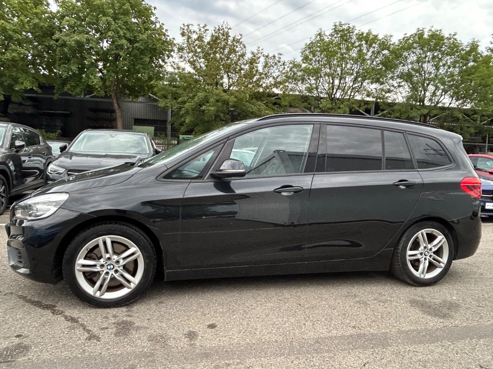 BMW 220 2 Gran Tourer 220 i Advantage