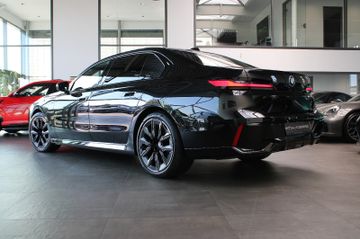 BMW 740 - 6