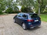 Mercedes-Benz B 250 e  - blaue Mercedes-Benz B 250