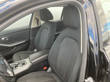 BMW 318 - 12