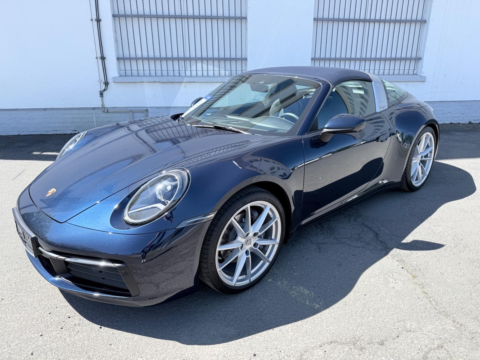 Porsche 992/911 Targa 4 PDK/Burmester/SWA/360°/SAGA/Appr