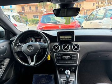 Mercedes A 180 - 6