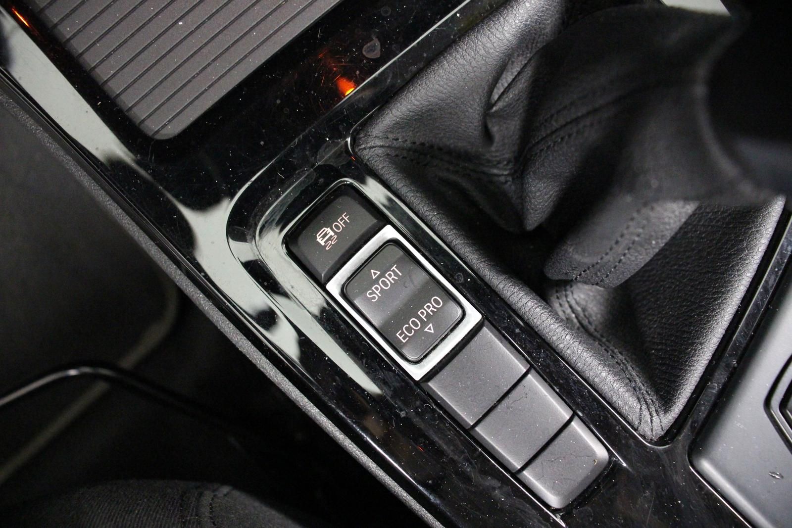 BMW X2 xDrive 18i TEMP NAVI LED SHZ S.HEFT BT 2.HD foto 24