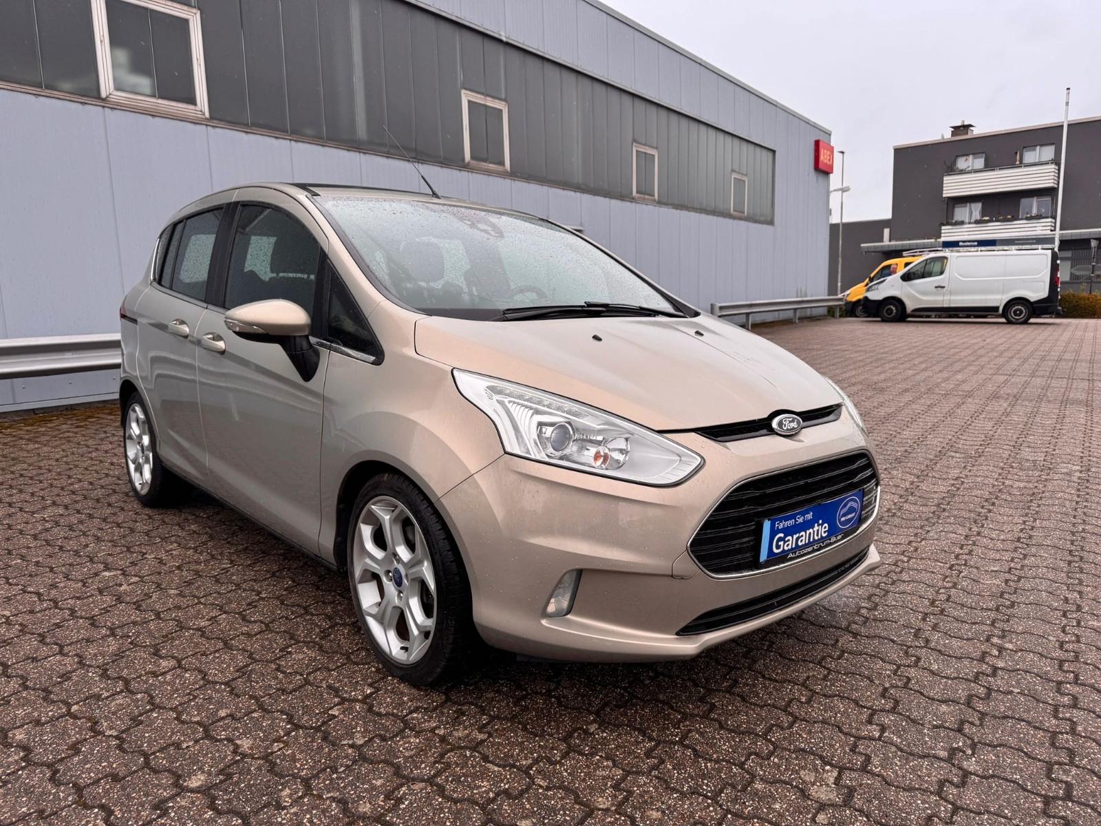 Ford B-Max B-MAX Titanium Pano Shz