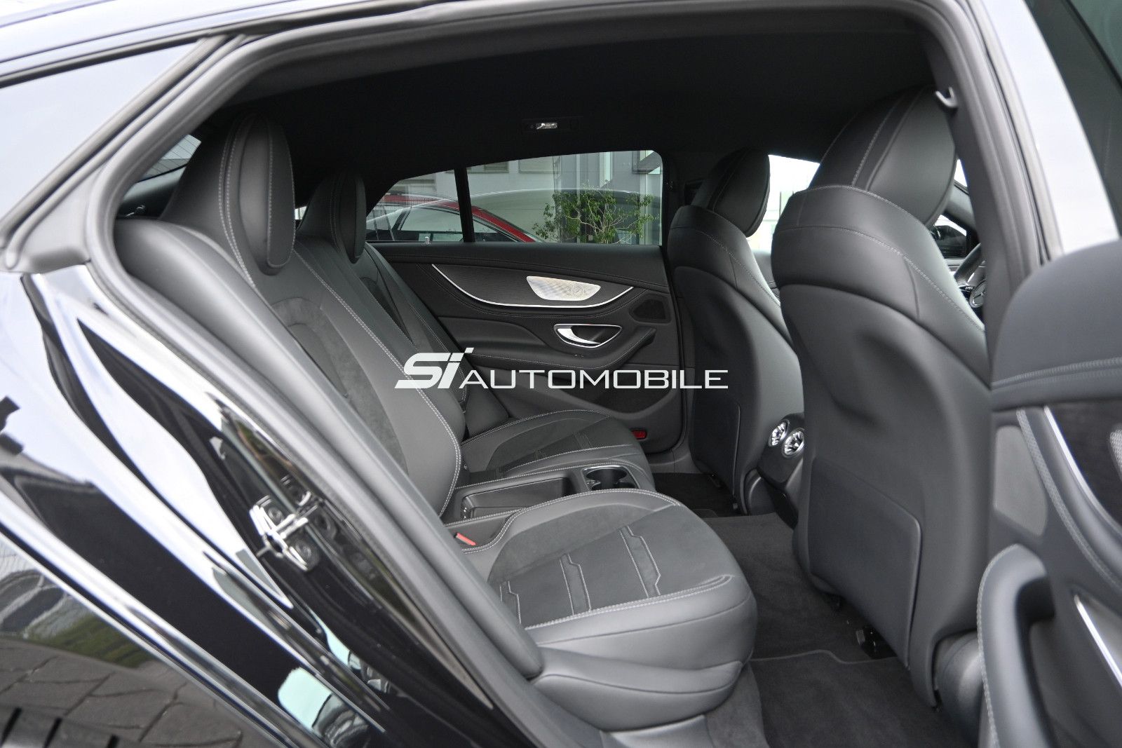 Fahrzeugabbildung Mercedes-Benz AMG GT 43 Aut. °ACC°HEAD-UP°STANDHEIZ°V8-STYLING