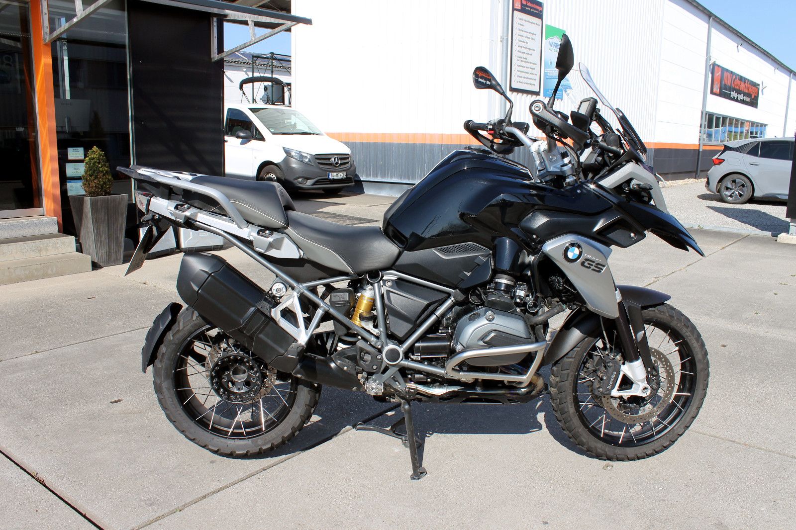 Fahrzeugabbildung BMW R 1200 GS LC LED Navi Schaltautom. Kurven-ABS