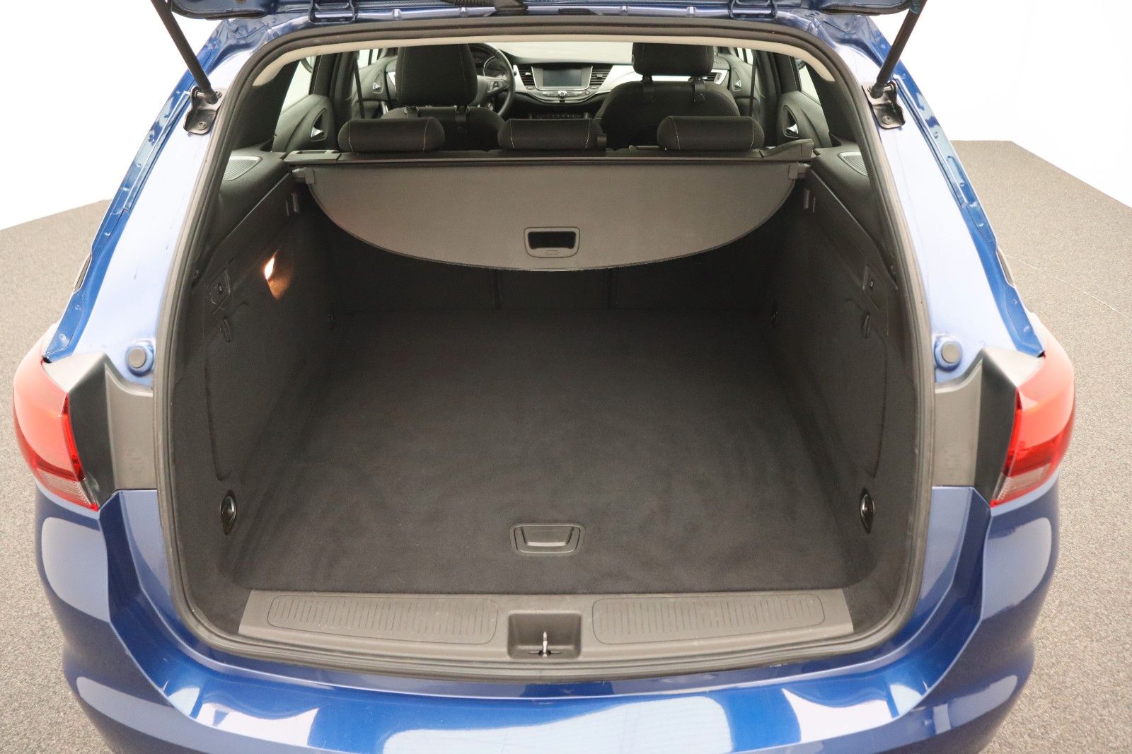 Fahrzeugabbildung Opel Astra K 1.5 Sports Tourer Opel 2020 NAVI LED AHK